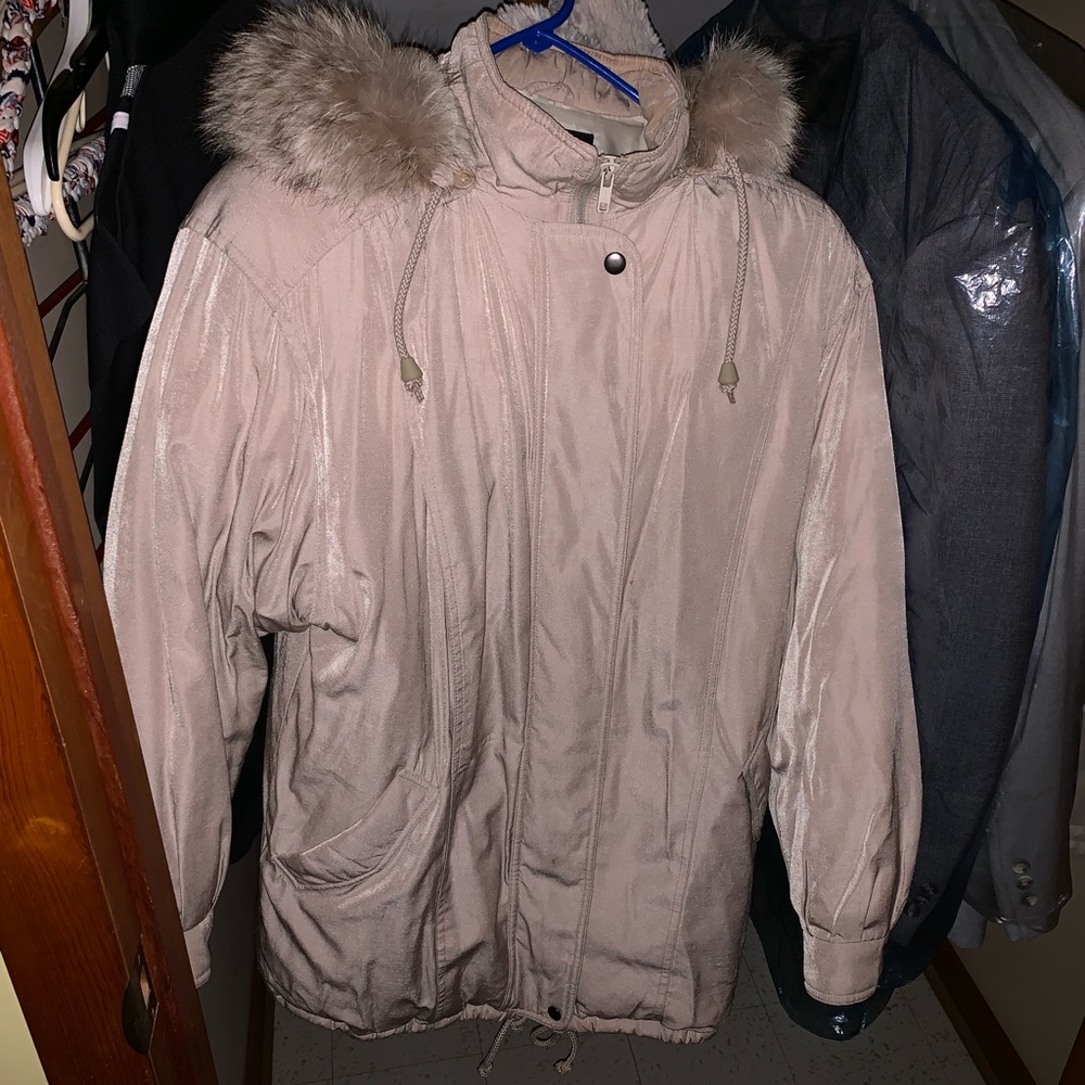 Tan, Bromley Sport, Woman’s Down Winter Coat Used